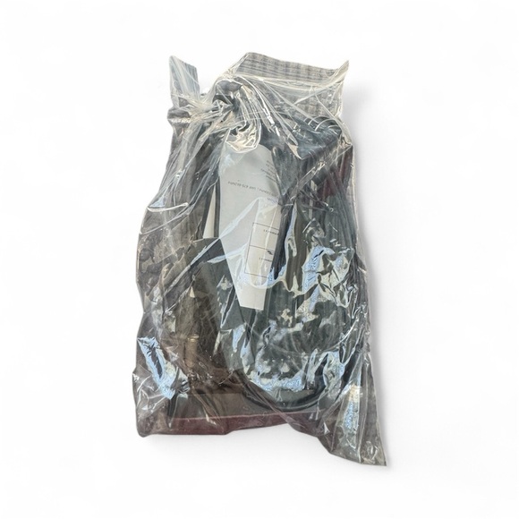 HDTV Free TV Antenna - Black - Picture 2 of 2